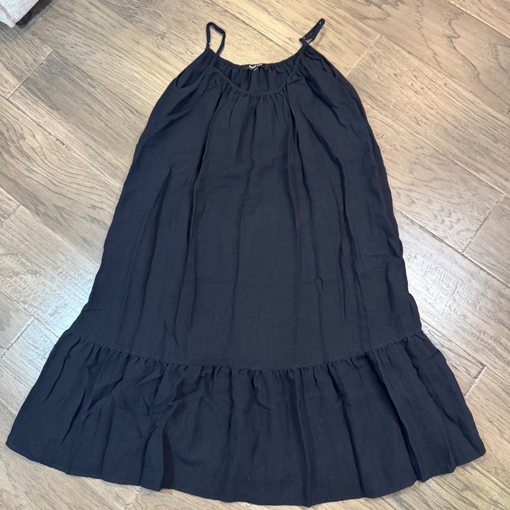 Sugar Lips XS Black Dress Sleeveless Casual Ruffle Hem‎ Rayon Blend